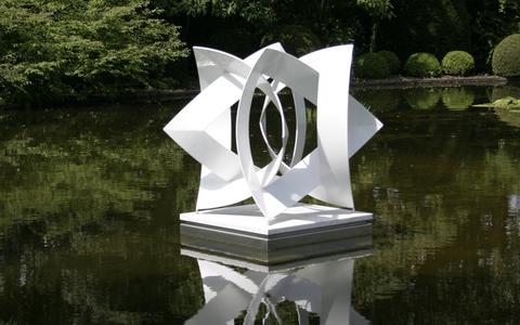 Driehoeken in Kwadraat gemaakt door Henk Rusman.