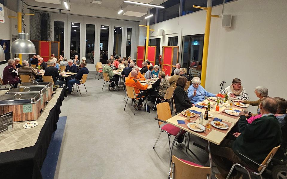Dankzij een startkapitaal van het SBBK-fonds is in Nagele een kookproject van start gegaan.