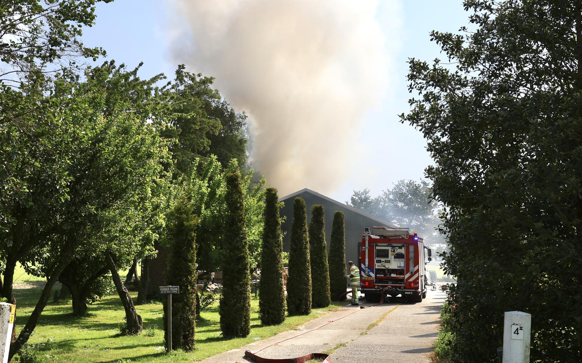 Flinke Brand Op Erf Bij Espel De Noordoostpolder